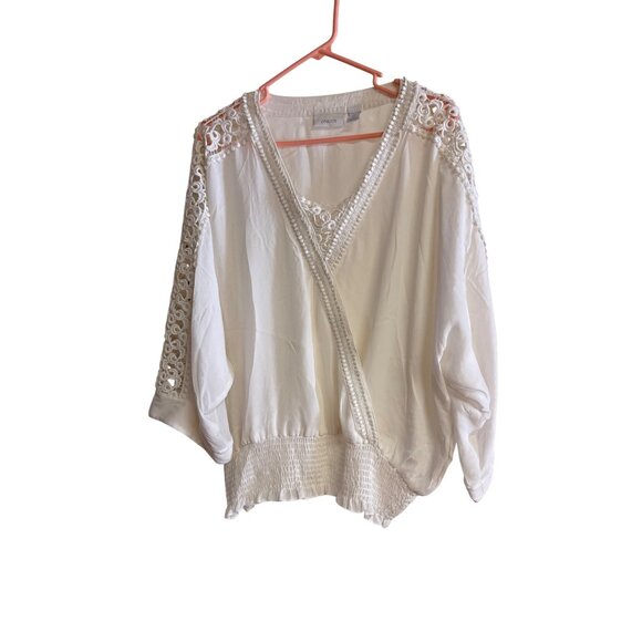 Chicos White Crochet Trim Wrap Style Blouse Size 2 Elegant & Breezy Top - Picture 1 of 8